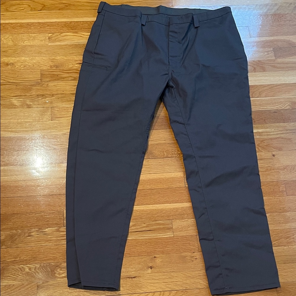 Men's Slim Fit Chinos in Dark Gray
